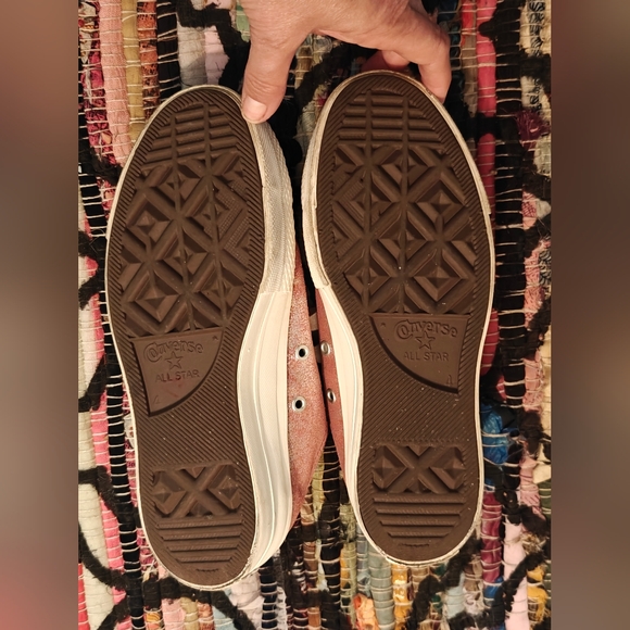 Converse Pink Suede Shimmer Lift Low-Top Sneakers - Picture 7 of 8